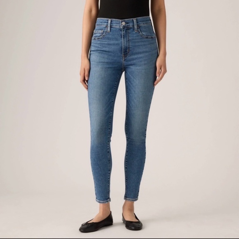 Levi’s Women’s 27 High Rise Super Skinny Jeans 4 Denim Medium Wash 27x30